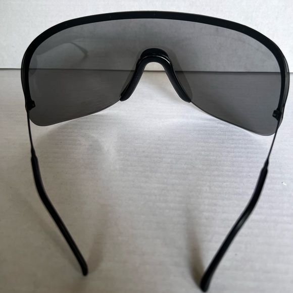 RARE Vintage 80’s Porsche Carrera “Yoko Ono” Shield Sunglasses - Picture 2 of 7